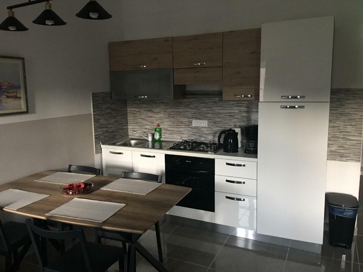 ベールStudio Apartman Dadoアパートメント エクステリア 写真